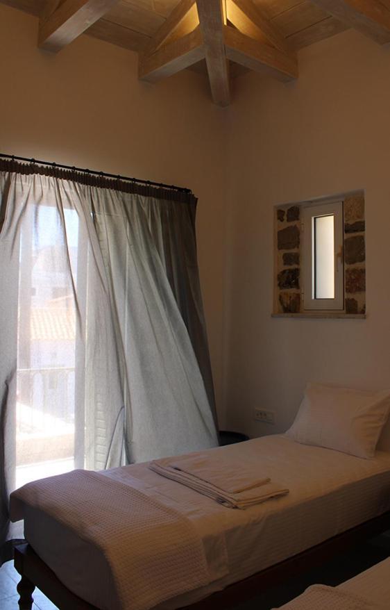 Aeonian Villa แอร์มิโอนี ภายนอก รูปภาพ